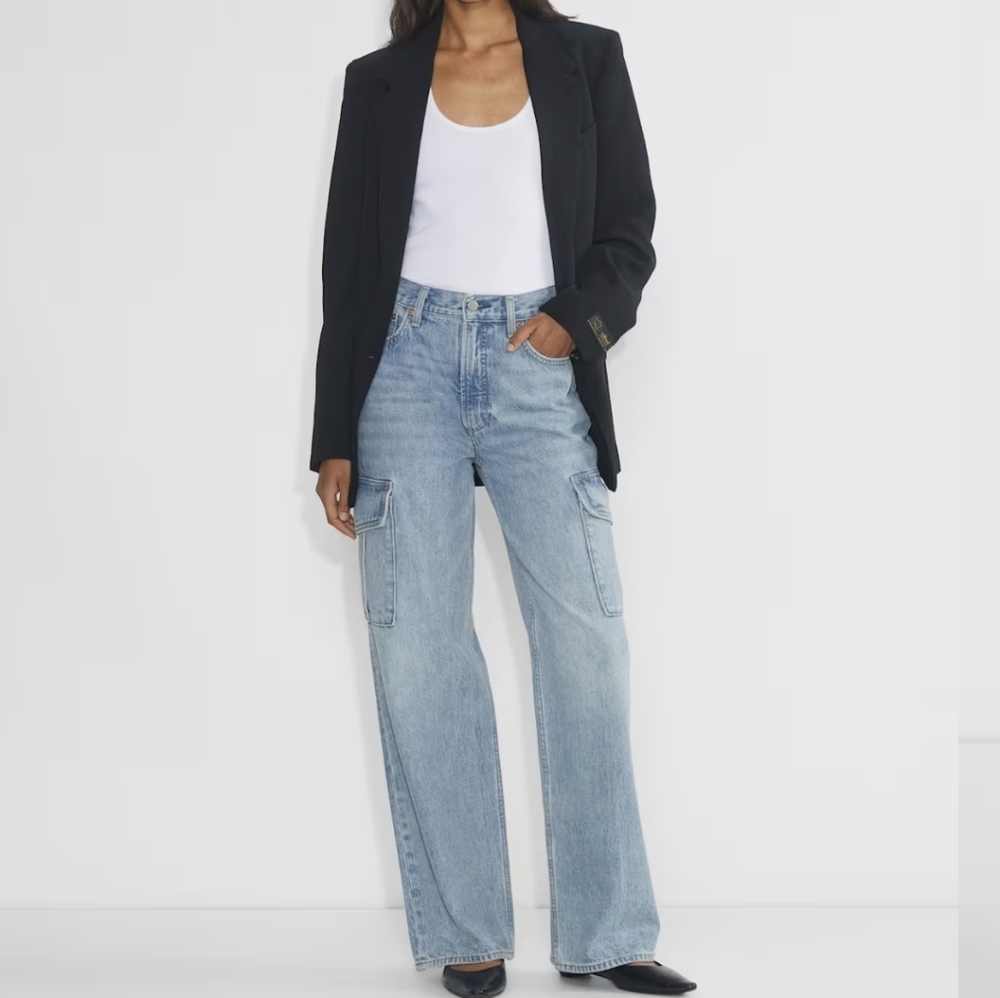 Wide Leg Cargo Jeans in Light Blue